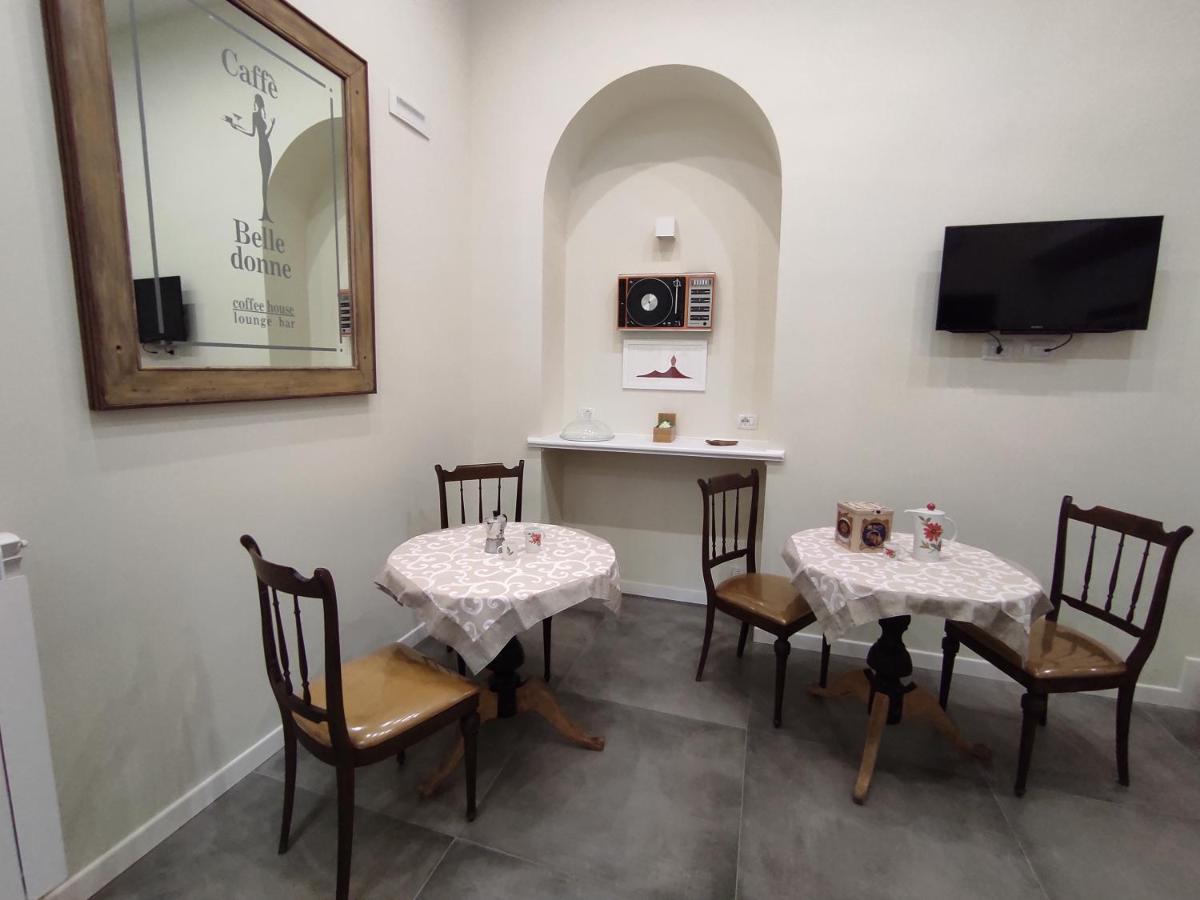 A I R Nacasabella Napoli Bed & Breakfast ภายนอก รูปภาพ